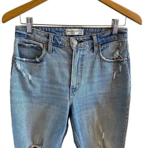 Abercrombie & Fitch Curve Love The Skinny High Rise Denim Jean - Picture 4 of 13